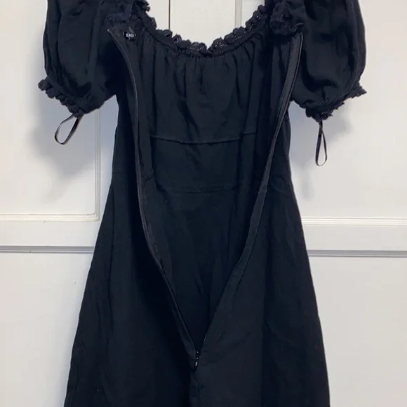 SHEIN Small Frenchy Puff Sleeve Knot Front Frill Trim Split Hem - Picture 6 of 11